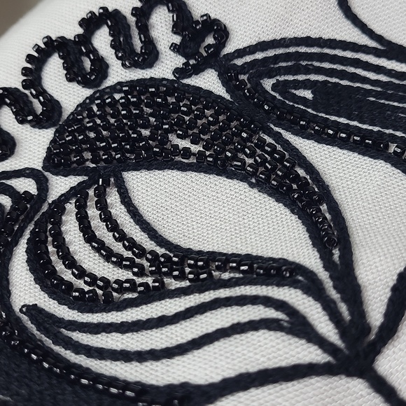 NWOT Zara $109 Collection Linen Skirt Contrast Embroidery White. Size L - Picture 9 of 11